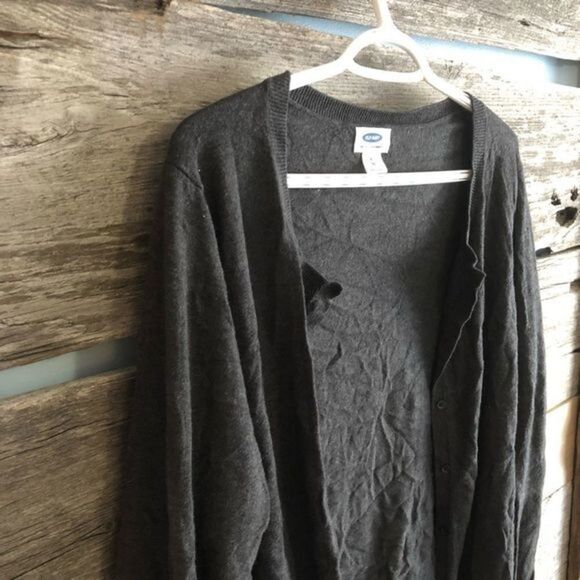 OLD Navy Maternity Size XL Grey knit cardigan with small buttons - Picture 1 of 5